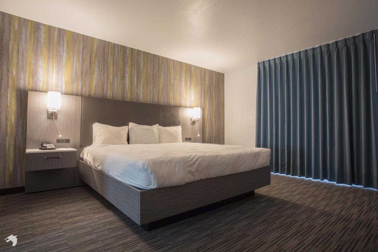Vanllee Hotel Covina Eksteriør billede