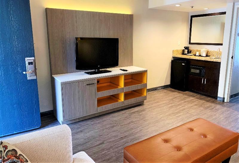 Vanllee Hotel Covina Eksteriør billede
